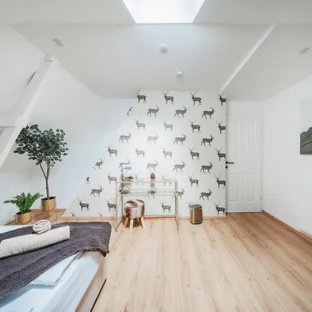 Hostel Peak By Home1 *