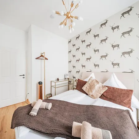The Peak By Home1 * Innsbruck