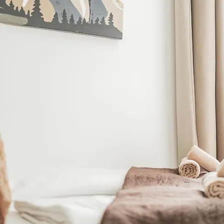 The Peak By Home1 Hostel Innsbruck